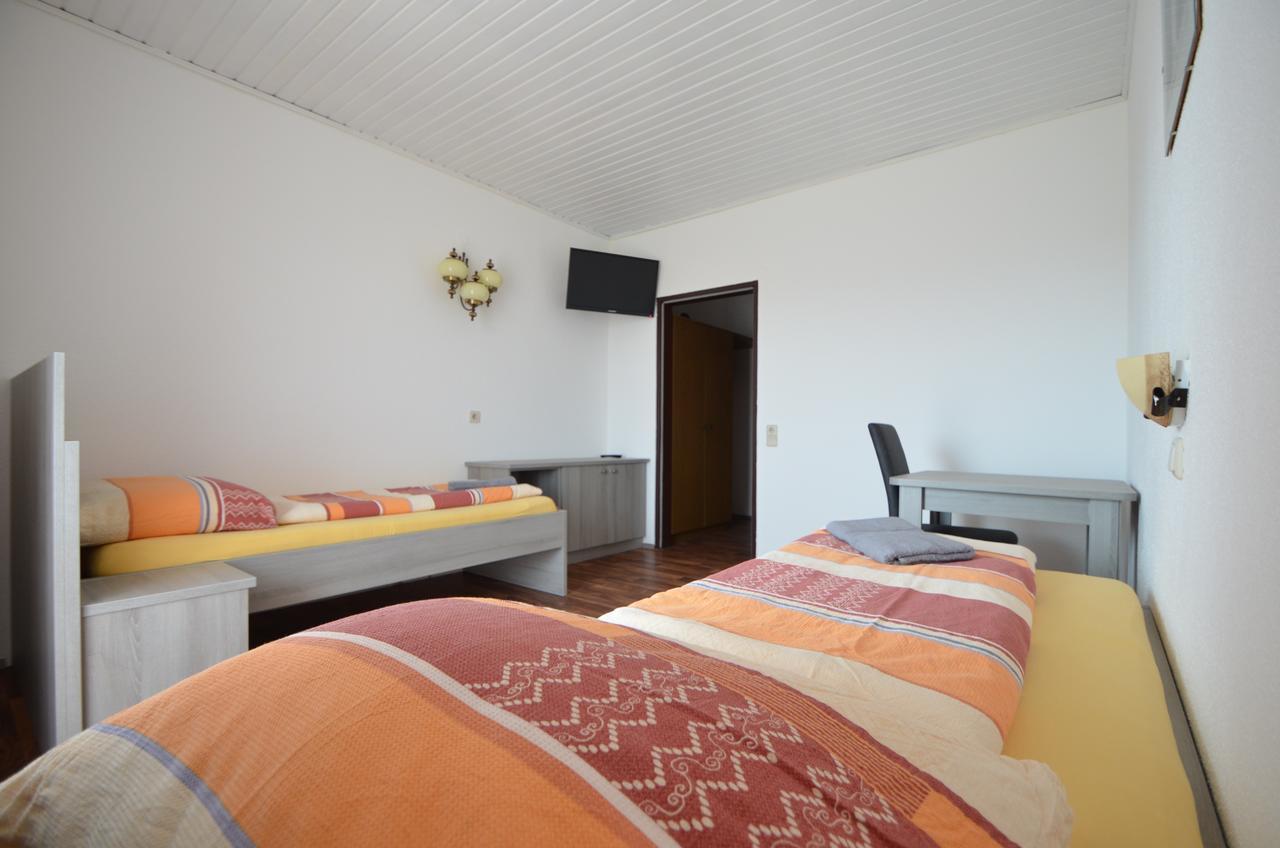 Gasthof Schabschneider Hotel Neulengbach Bagian luar foto